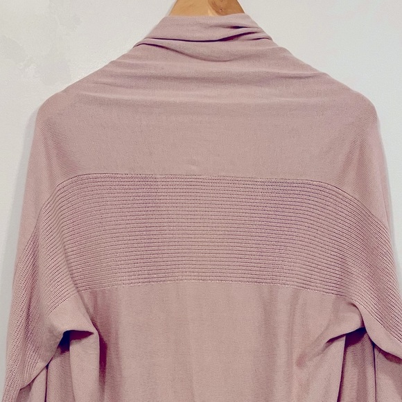 Lululemon Cashlu Knit Wrap Pink Bliss - Picture 10 of 15